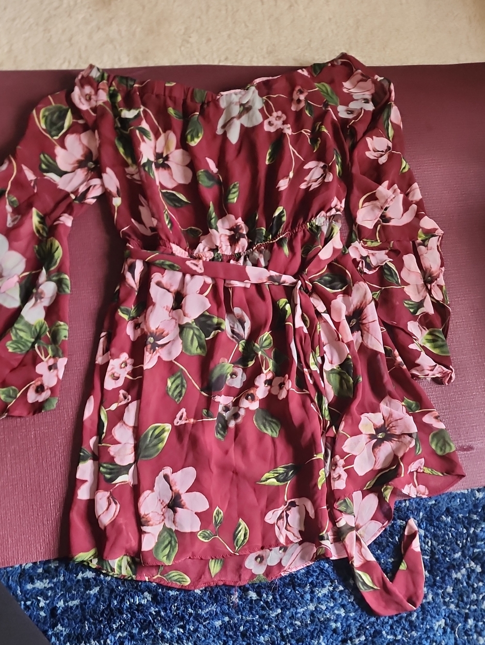 essue Burgundy Floral Off-Shoulder Mini Dress